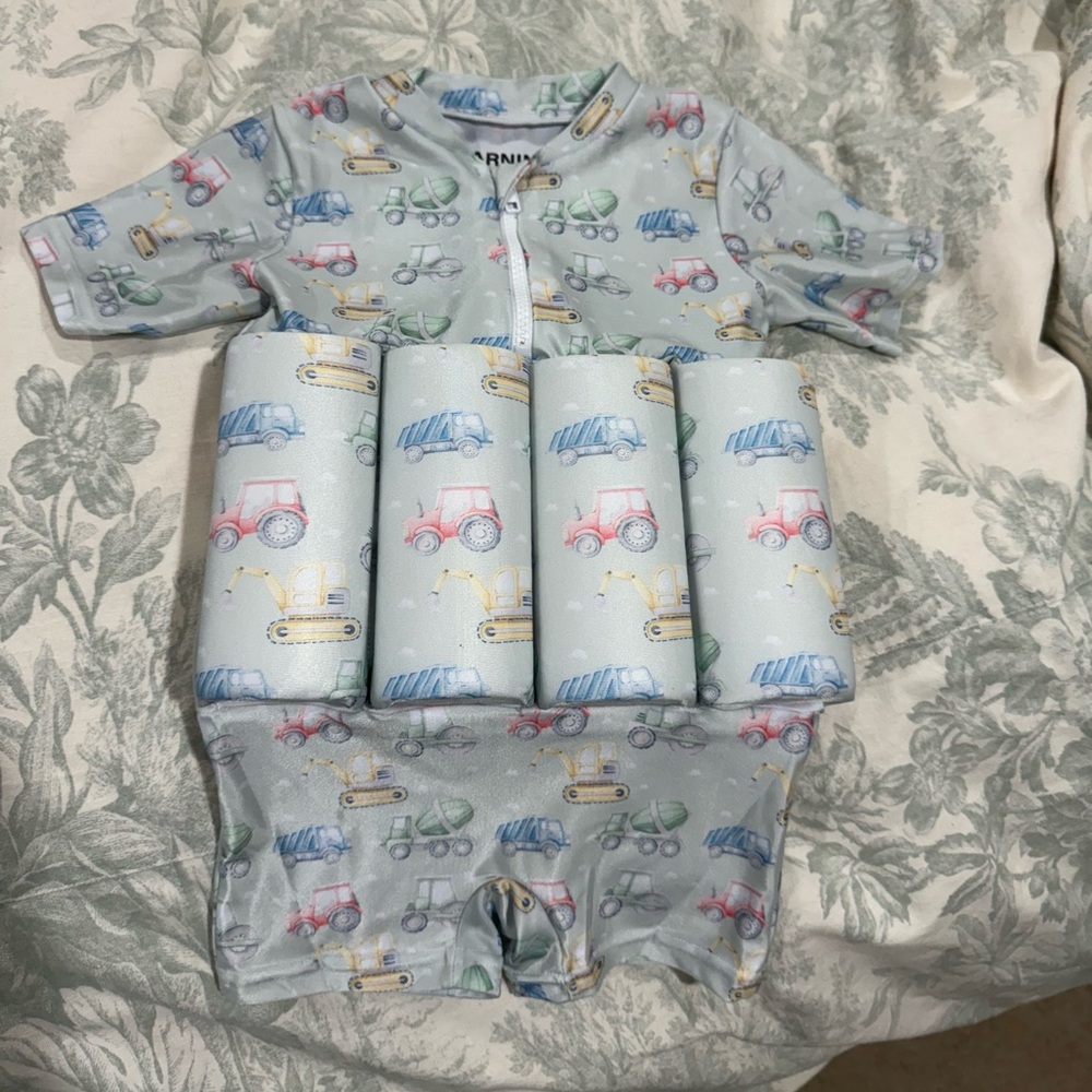 Floatsuit Australian brand